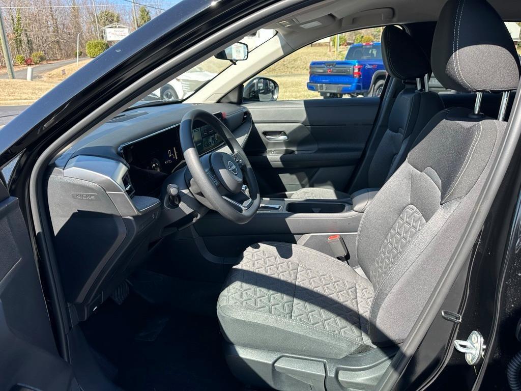 new 2025 Nissan Kicks car, priced at $24,575