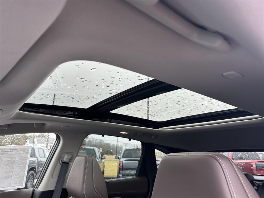 new 2025 Nissan Murano car, priced at $49,300