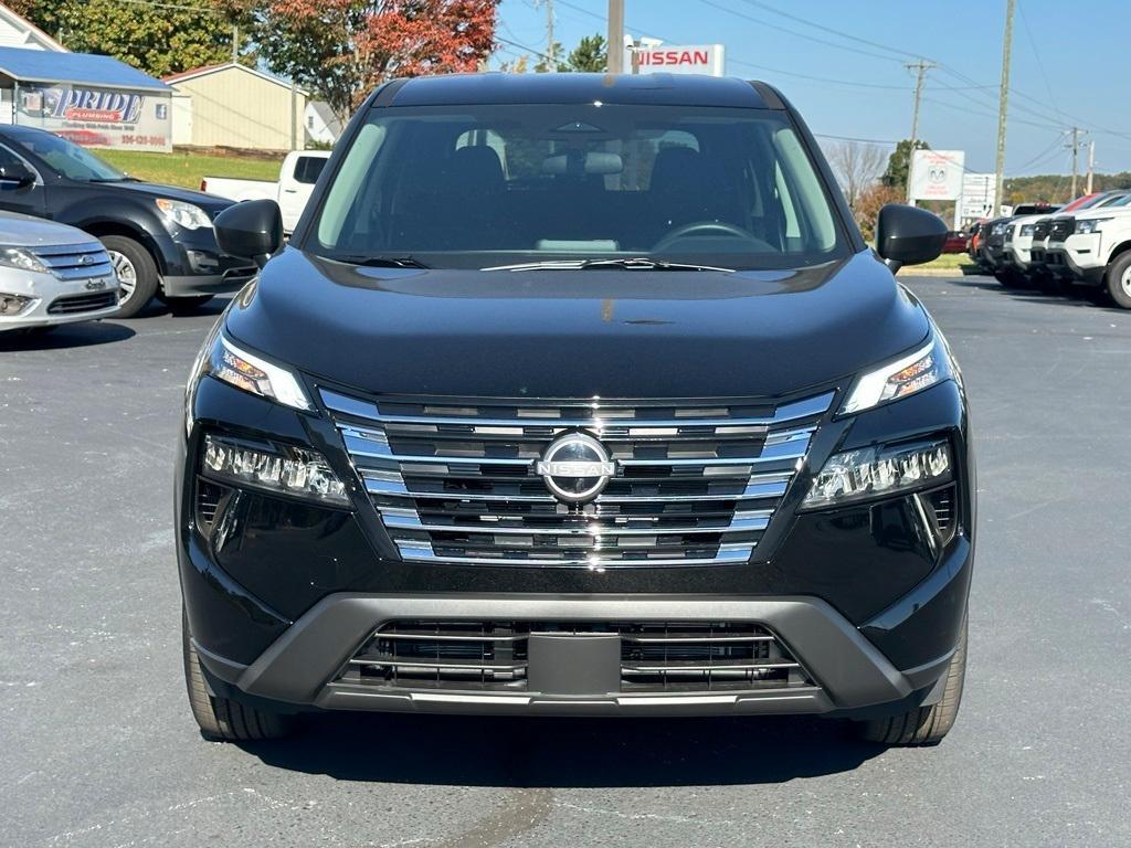 new 2025 Nissan Rogue car, priced at $32,270