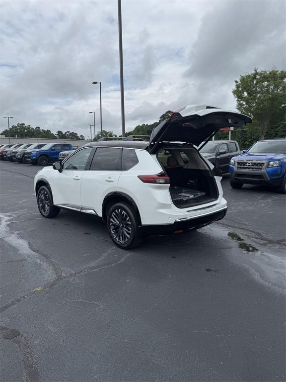 new 2025 Nissan Rogue car