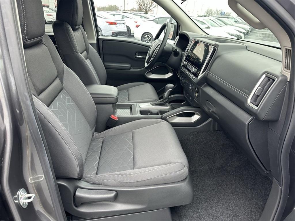 new 2025 Nissan Frontier car, priced at $39,814