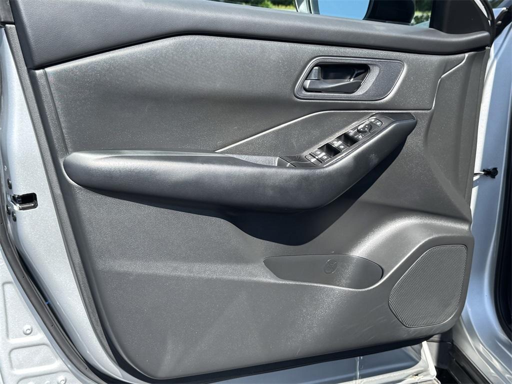 used 2024 Nissan Rogue car, priced at $22,999