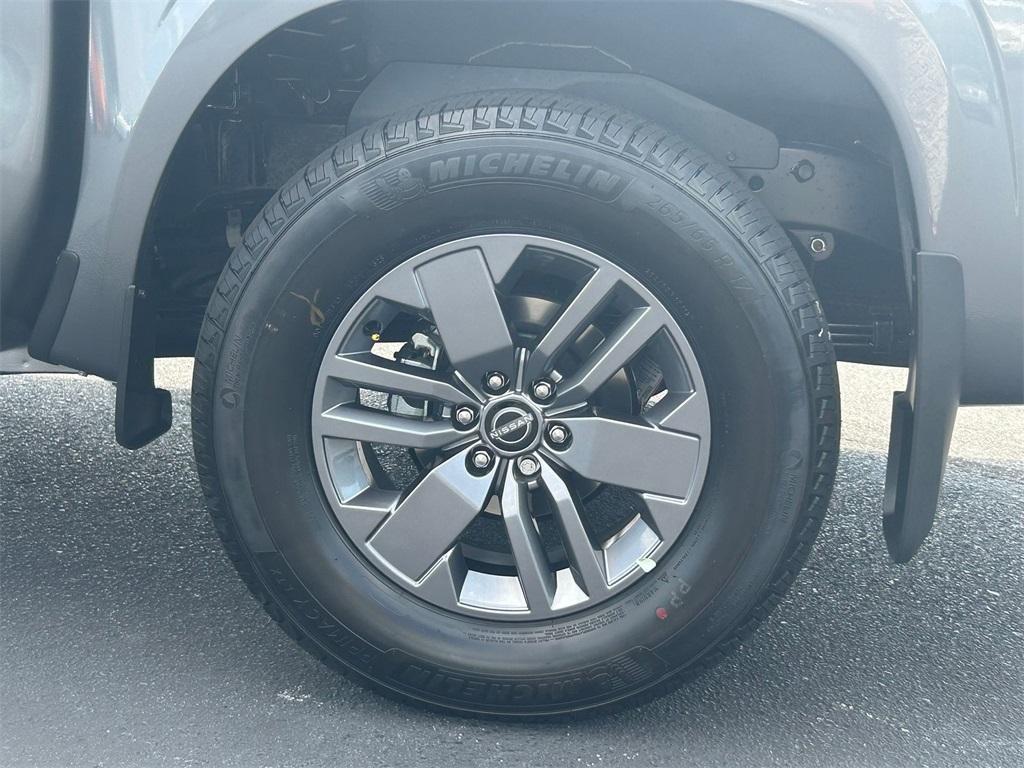 new 2025 Nissan Frontier car, priced at $37,768