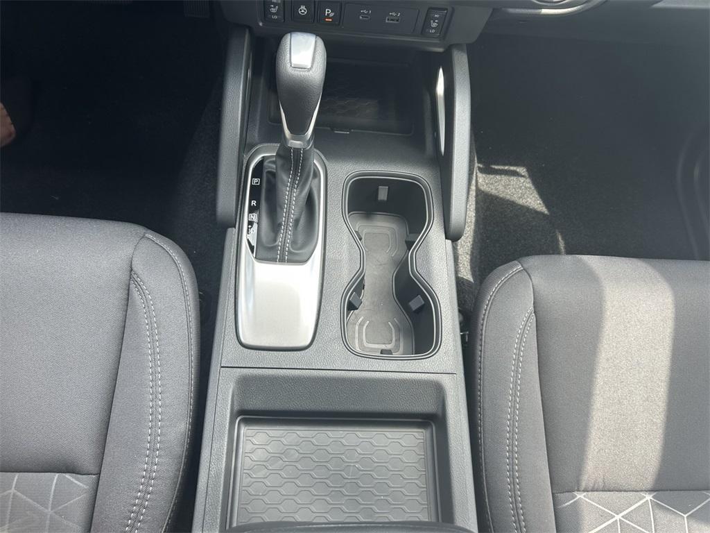 new 2025 Nissan Frontier car, priced at $37,768