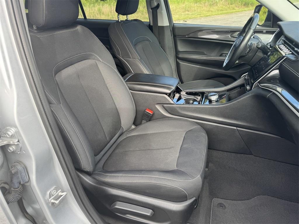 used 2021 Jeep Grand Cherokee L car, priced at $24,999