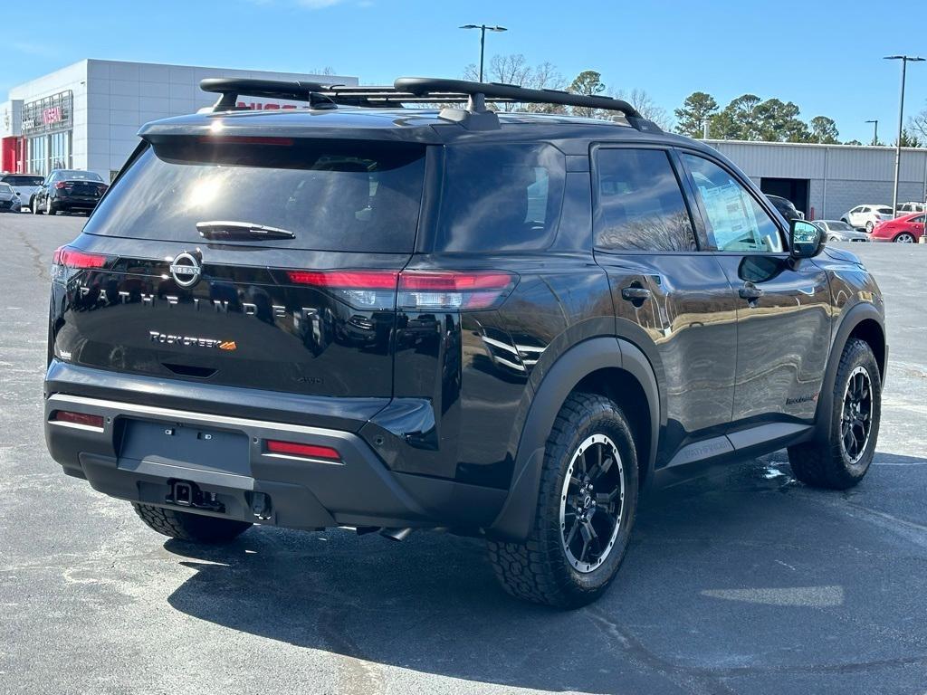 new 2025 Nissan Pathfinder car, priced at $43,650