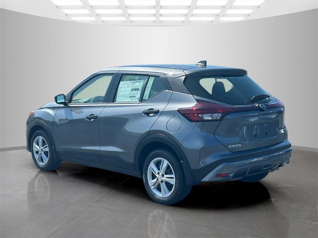 new 2025 Nissan Kicks Play car, priced at $21,970