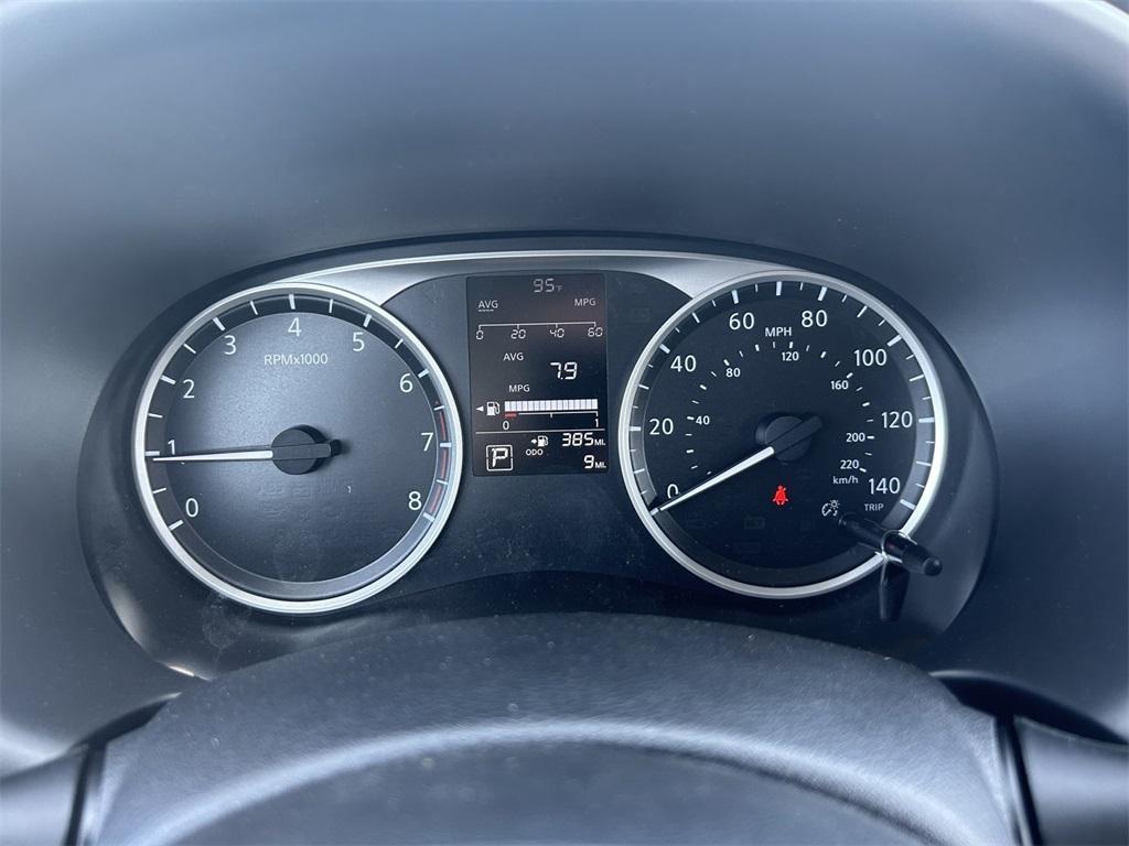 new 2025 Nissan Kicks Play car, priced at $21,970