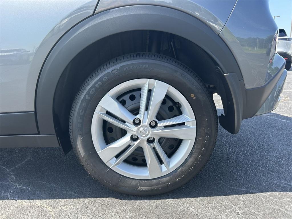 new 2025 Nissan Kicks Play car, priced at $21,970