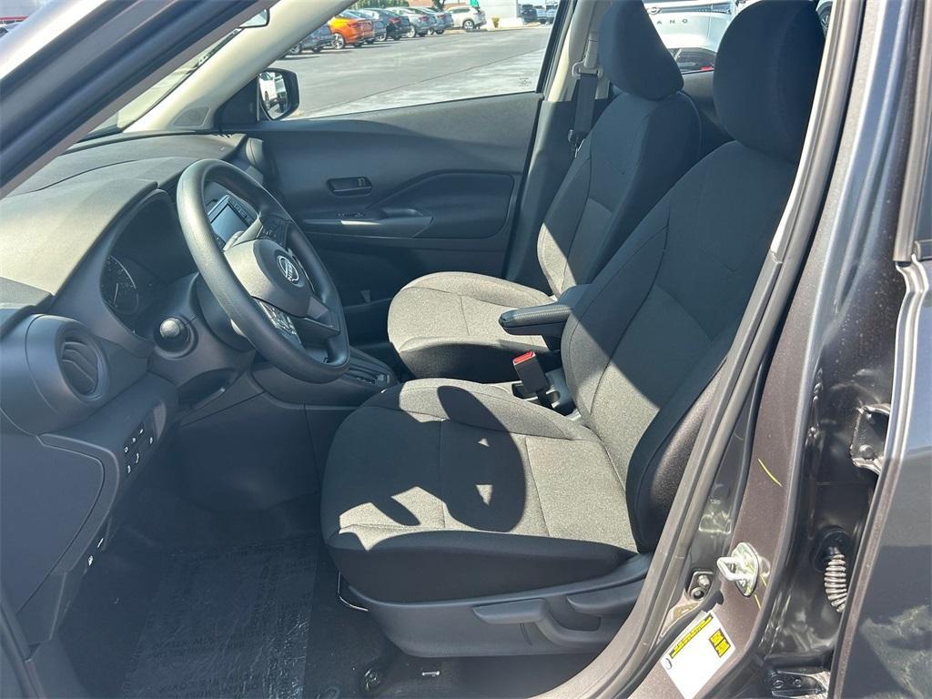 new 2025 Nissan Kicks Play car, priced at $21,970