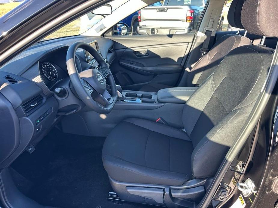 new 2025 Nissan Sentra car, priced at $22,255