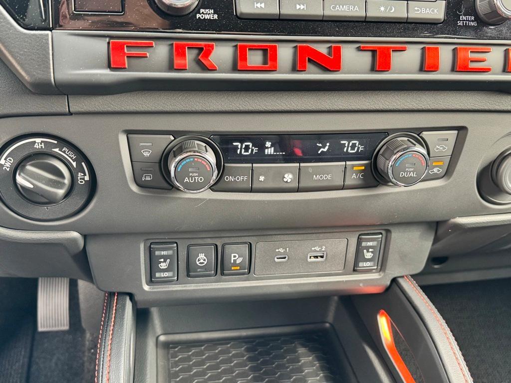 new 2025 Nissan Frontier car