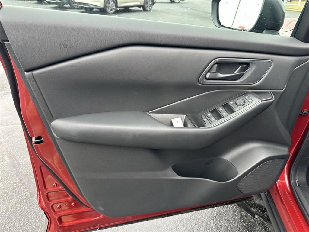 new 2025 Nissan Rogue car, priced at $29,745