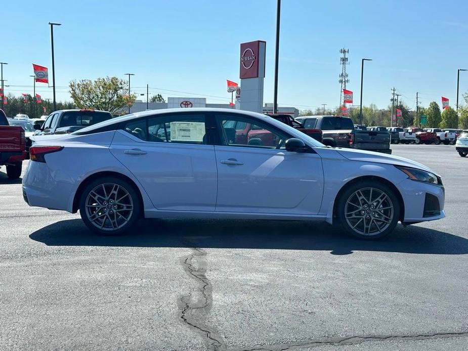 new 2024 Nissan Altima car, priced at $35,862