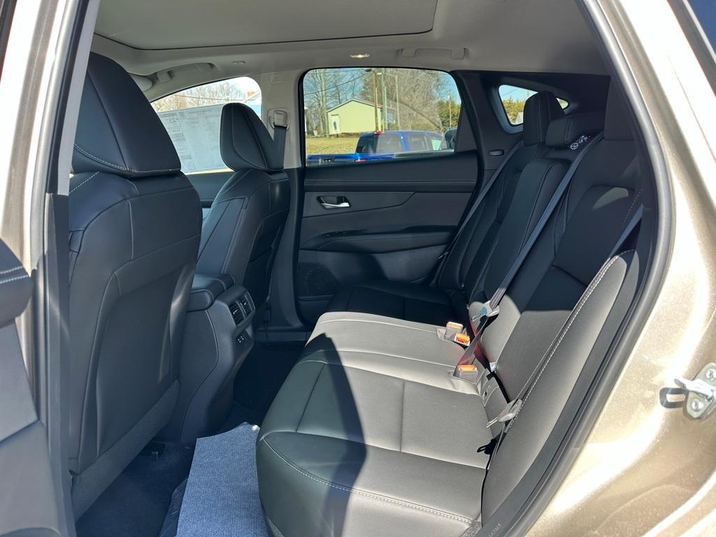 new 2025 Nissan Murano car, priced at $47,715