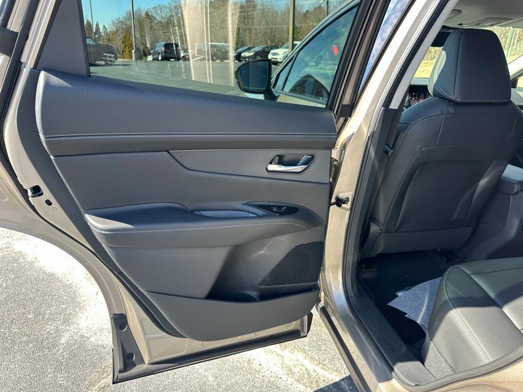 new 2025 Nissan Murano car, priced at $47,715