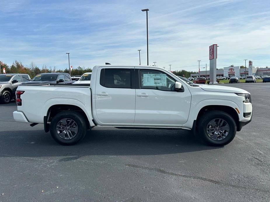 new 2025 Nissan Frontier car