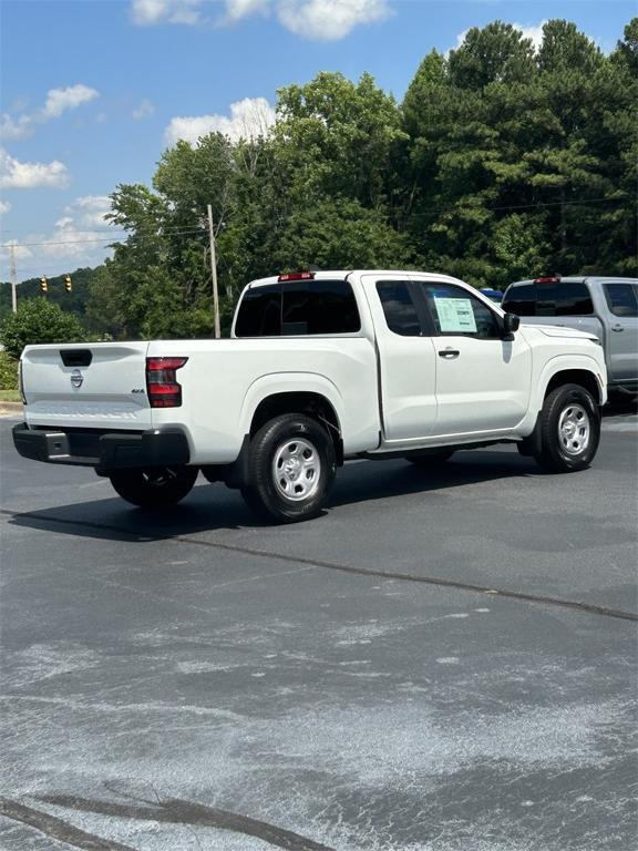 new 2025 Nissan Frontier car