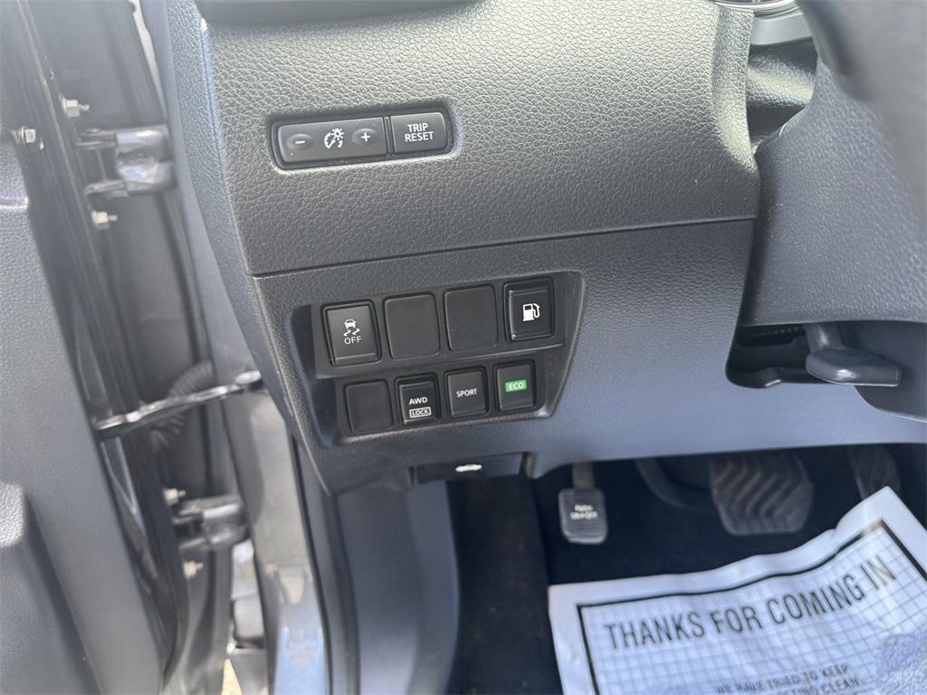used 2018 Nissan Rogue car, priced at $11,288