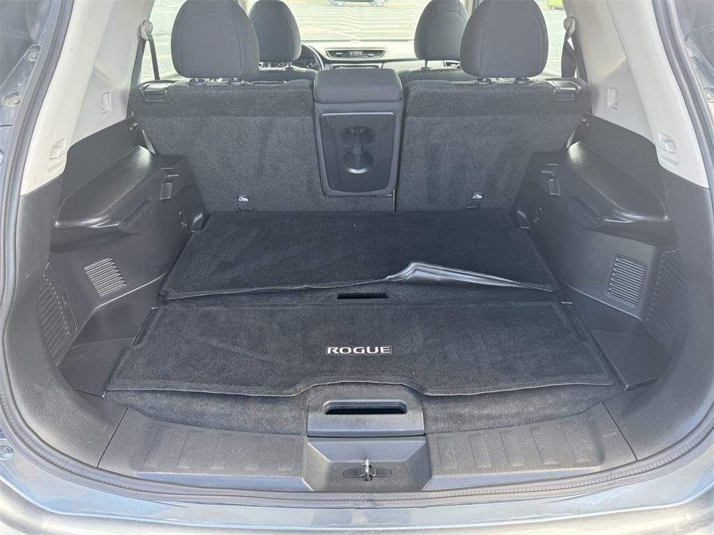 used 2018 Nissan Rogue car, priced at $11,288
