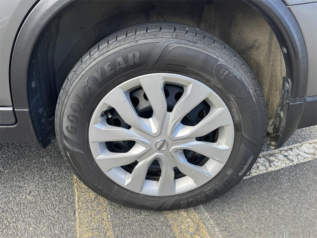 used 2018 Nissan Rogue car, priced at $11,288