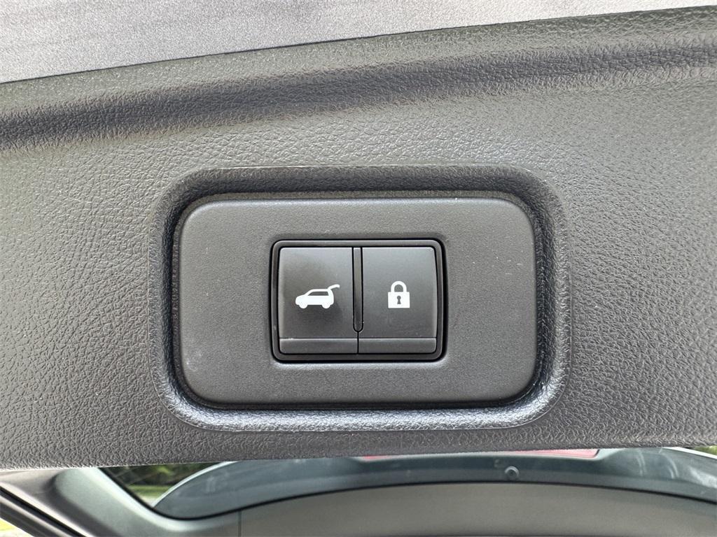 used 2025 Nissan Pathfinder car, priced at $30,988