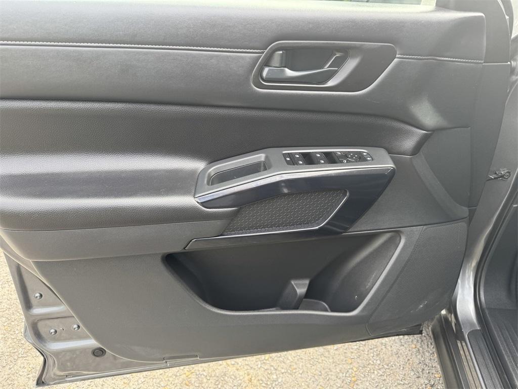 used 2025 Nissan Pathfinder car, priced at $30,988