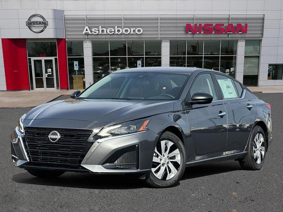 new 2025 Nissan Altima car, priced at $27,250