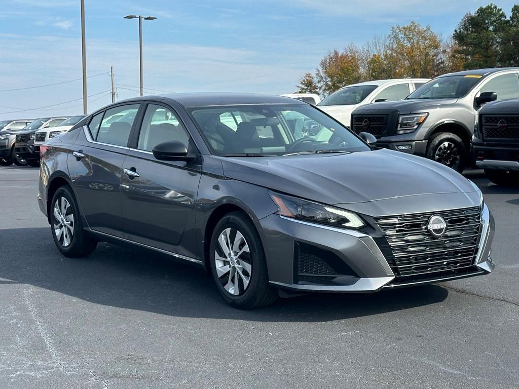 new 2025 Nissan Altima car, priced at $27,250