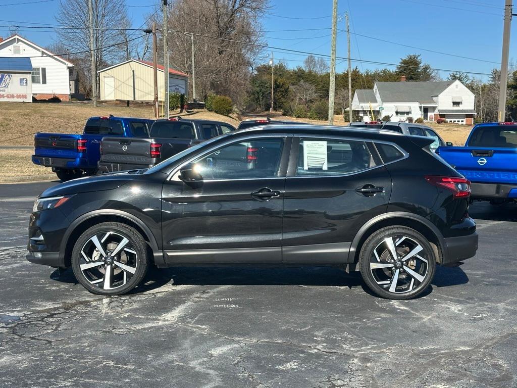 used 2022 Nissan Rogue Sport car, priced at $21,988