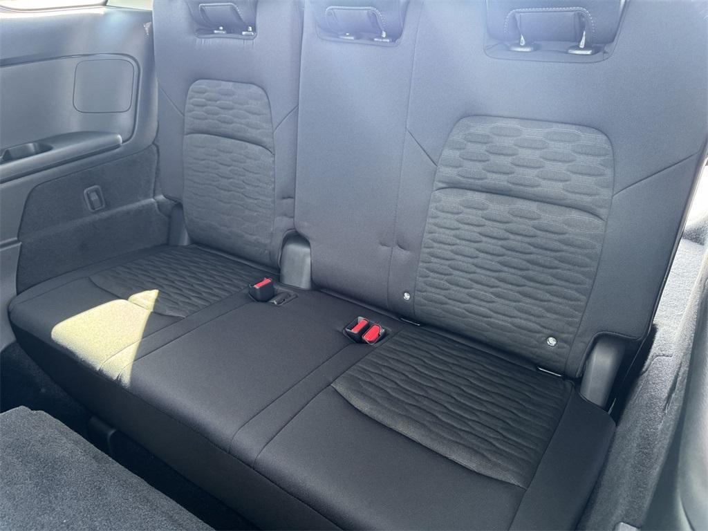 new 2025 Nissan Pathfinder car, priced at $34,761