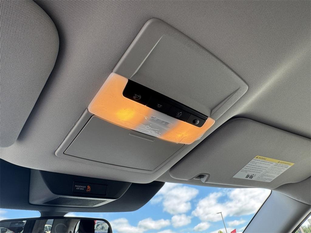 new 2025 Nissan Pathfinder car, priced at $34,761