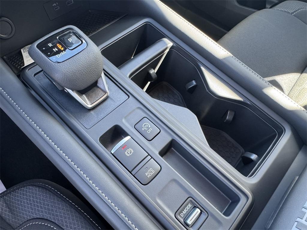 new 2025 Nissan Pathfinder car, priced at $34,761