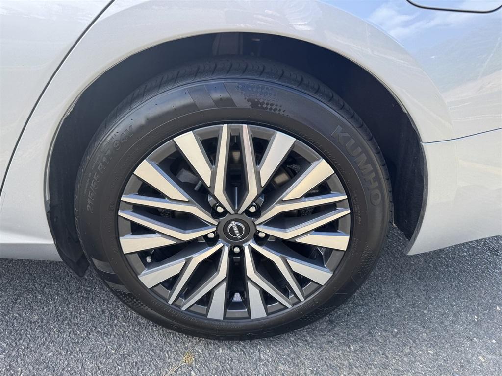 used 2024 Nissan Altima car, priced at $20,488