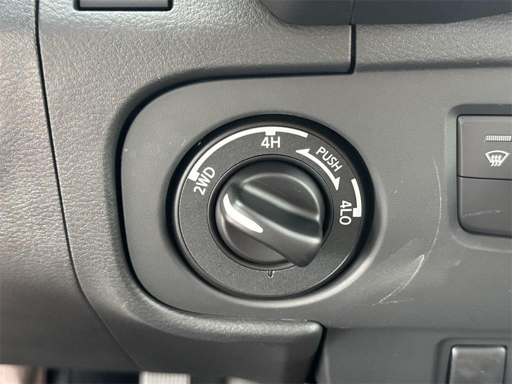 new 2025 Nissan Frontier car, priced at $44,323