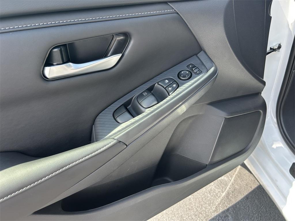 new 2025 Nissan Sentra car, priced at $22,712
