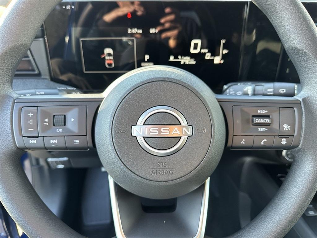 new 2025 Nissan Kicks car, priced at $25,255