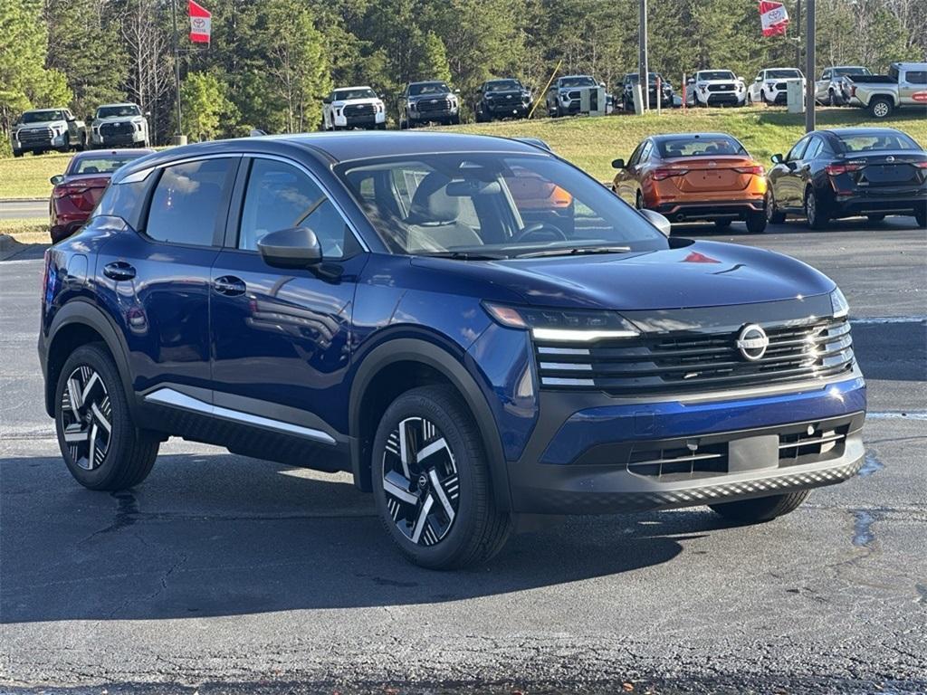 new 2025 Nissan Kicks car, priced at $25,255