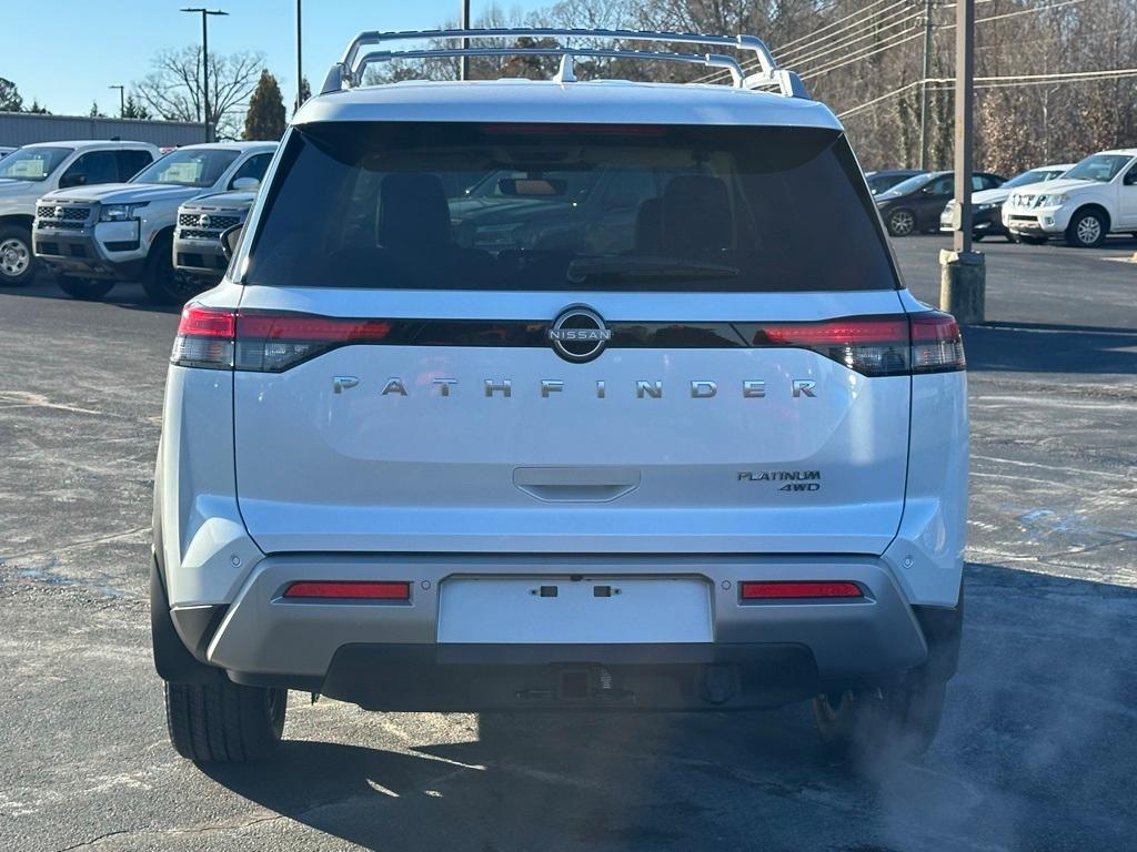 new 2025 Nissan Pathfinder car, priced at $51,840