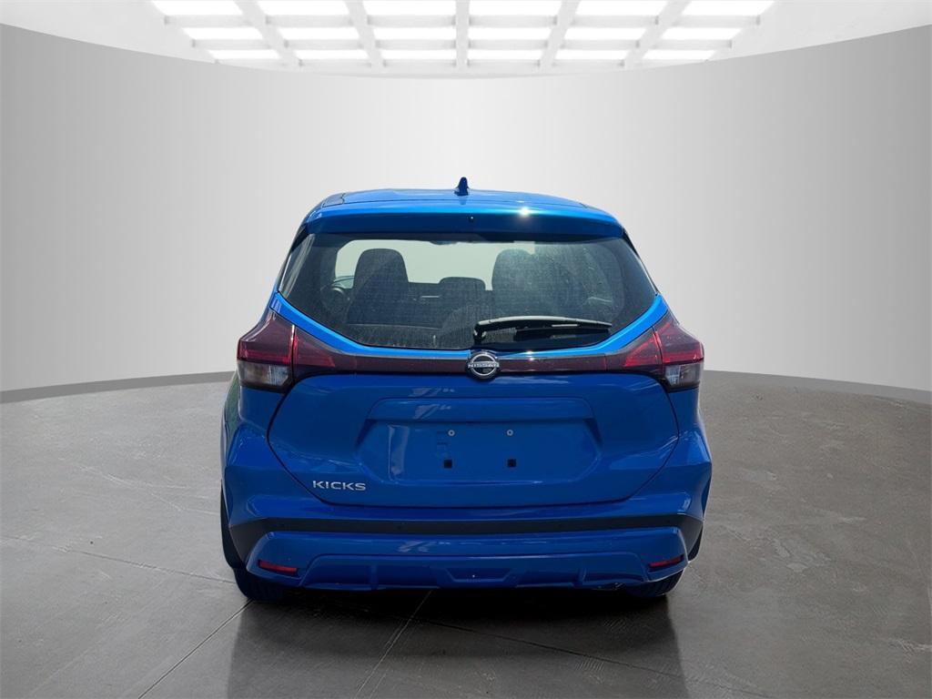 new 2025 Nissan Kicks Play car, priced at $22,549