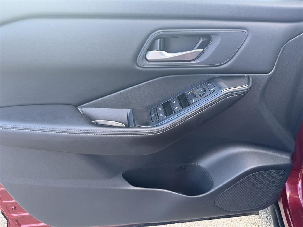 used 2024 Nissan Rogue car, priced at $22,488