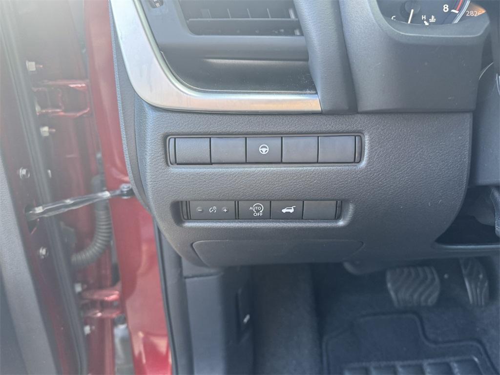 used 2024 Nissan Rogue car, priced at $22,488