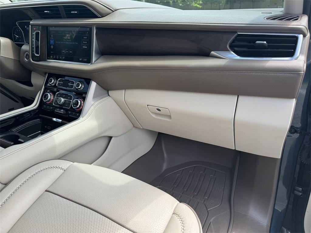 used 2021 GMC Yukon car, priced at $54,999