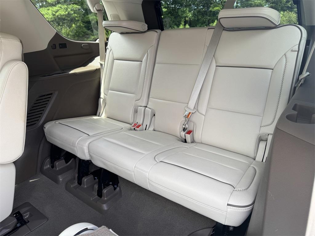 used 2021 GMC Yukon car, priced at $54,999