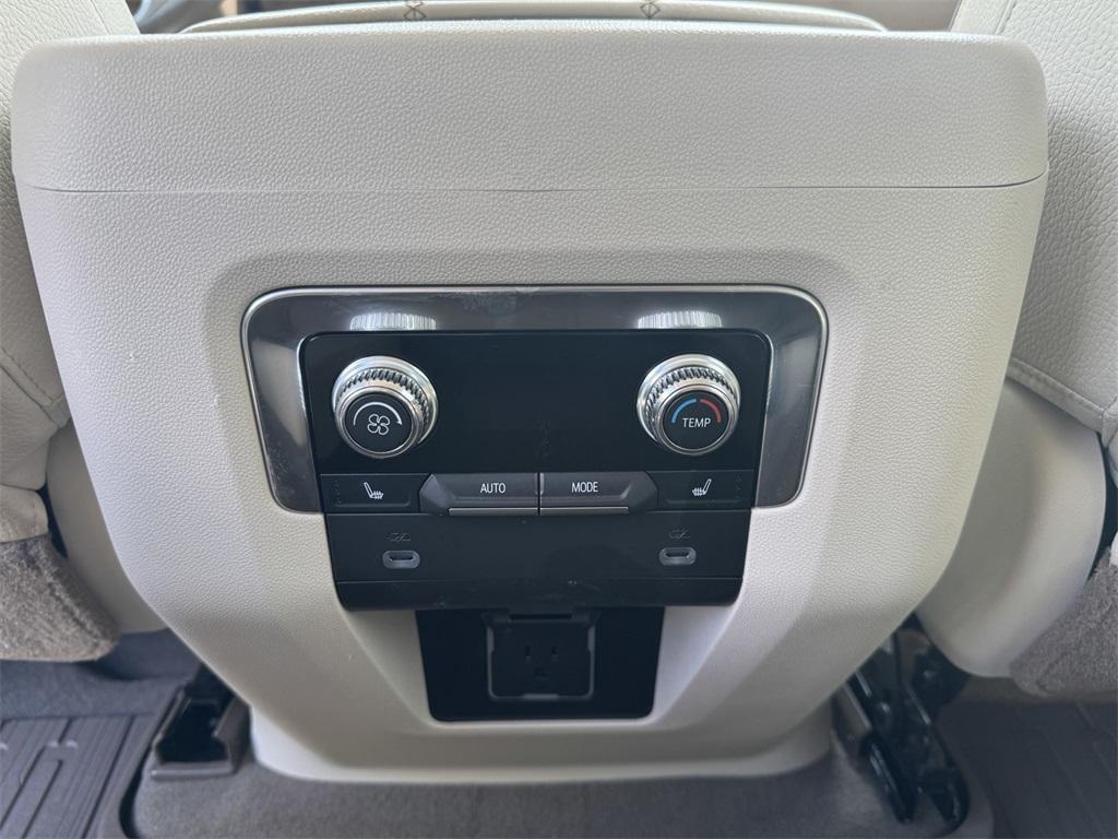 used 2021 GMC Yukon car, priced at $54,999