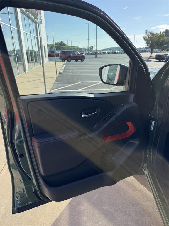 new 2025 Nissan Frontier car, priced at $42,572