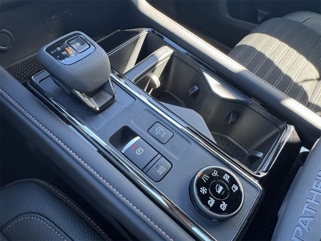 new 2025 Nissan Pathfinder car, priced at $43,248