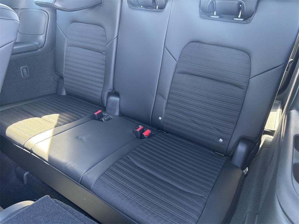 new 2025 Nissan Pathfinder car, priced at $43,248