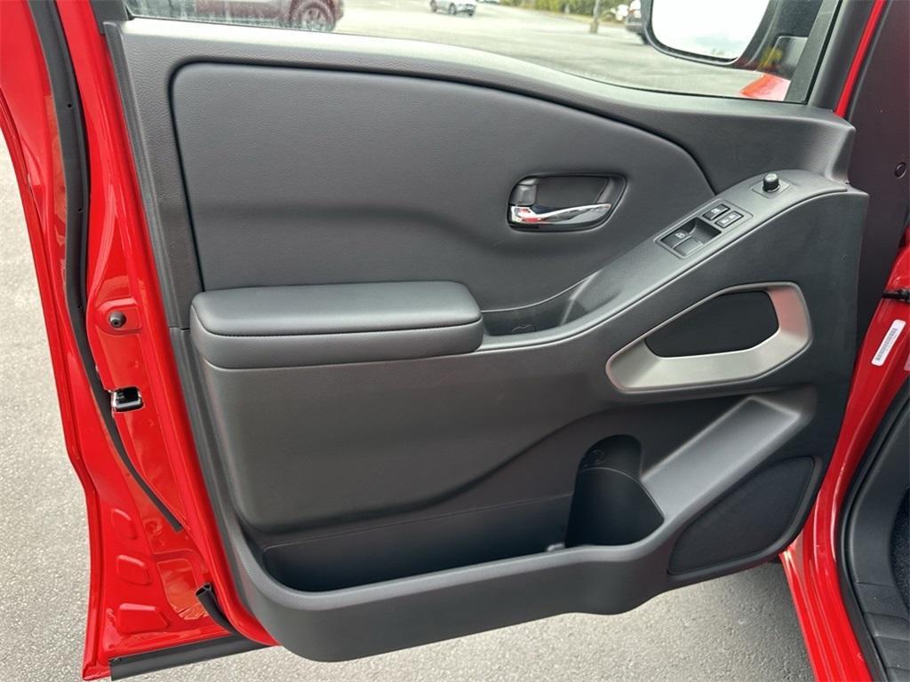 new 2025 Nissan Frontier car, priced at $35,747