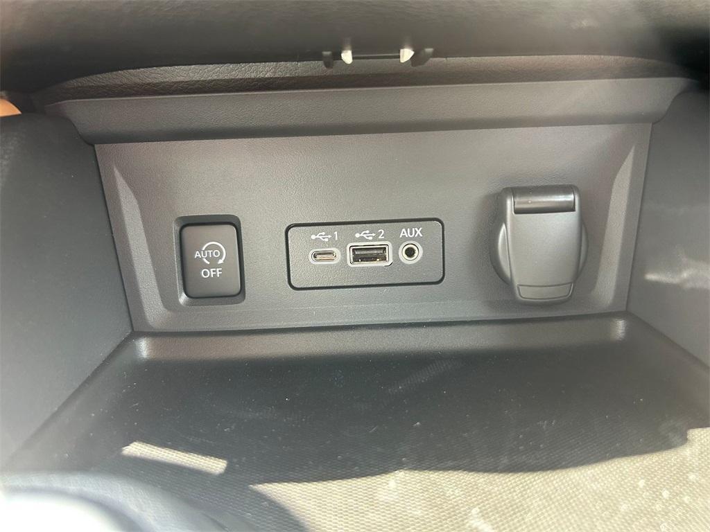 new 2025 Nissan Sentra car, priced at $25,578